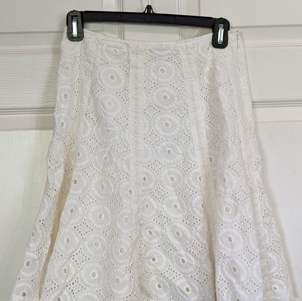 CAbi Size 0 - A-line Skater Skirt